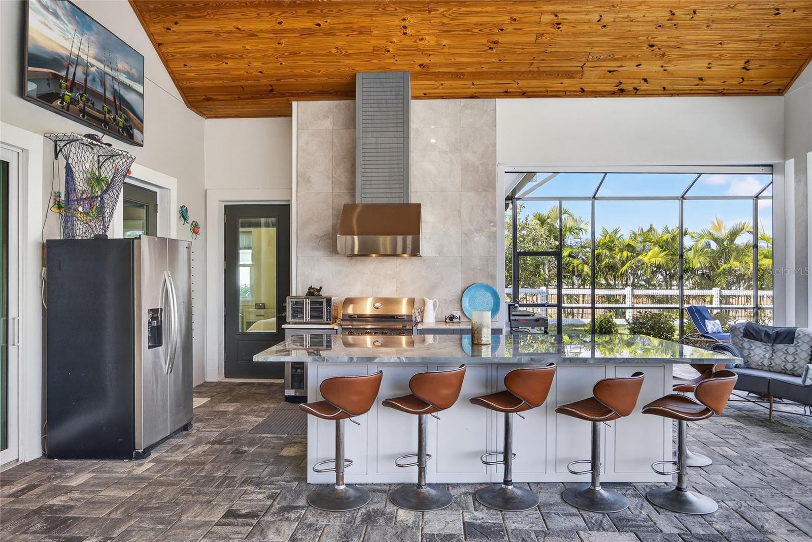 Image 36 of 67 For 28991 Smugglers Lane