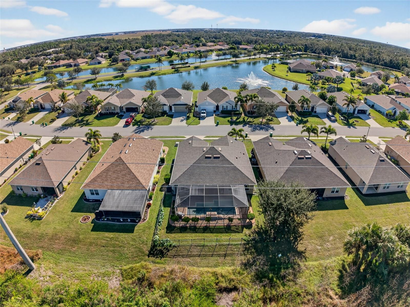 Image 32 of 36 For 7212 Mikasa Drive