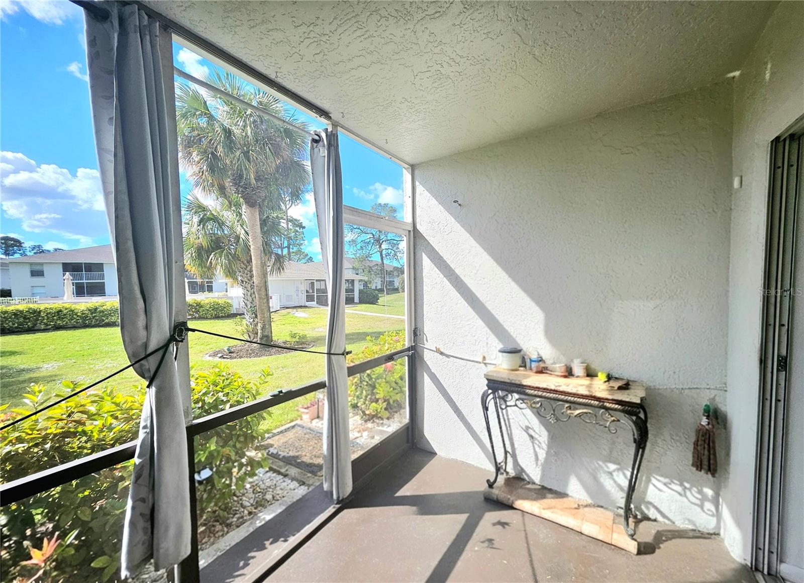 Image 25 of 35 For 1448 Churchill Circle S103