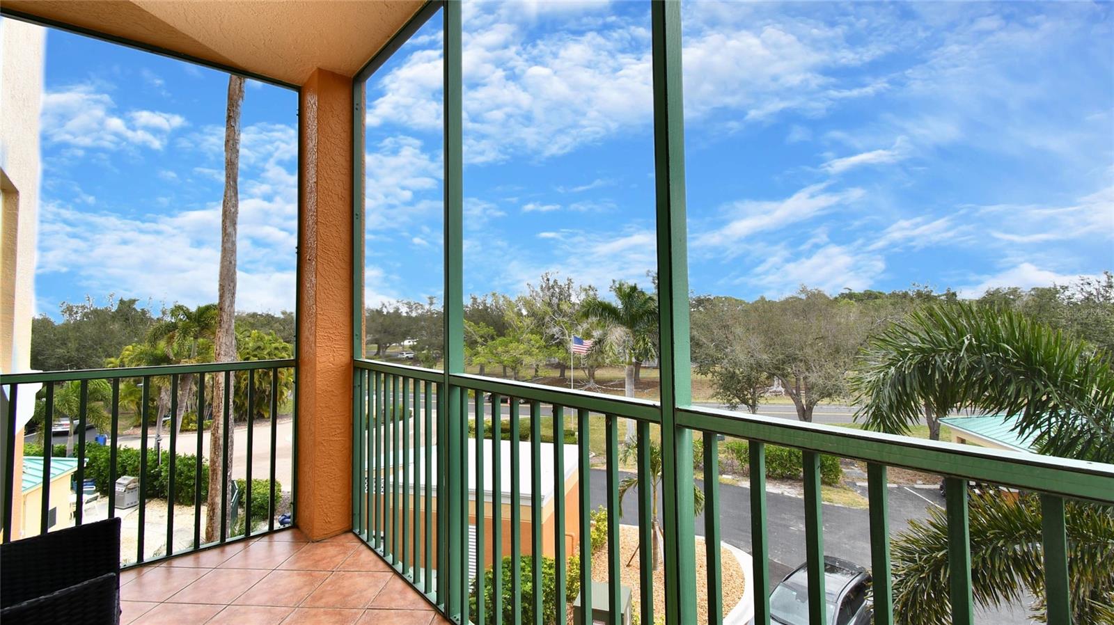 Image 22 of 29 For 2090 Matecumbe Key Road 1308