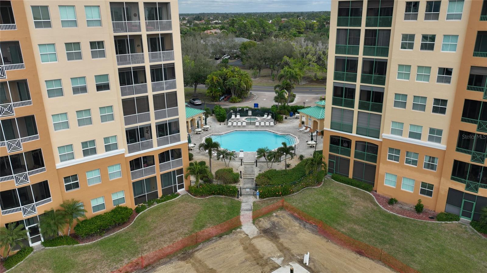 Image 23 of 29 For 2090 Matecumbe Key Road 1308