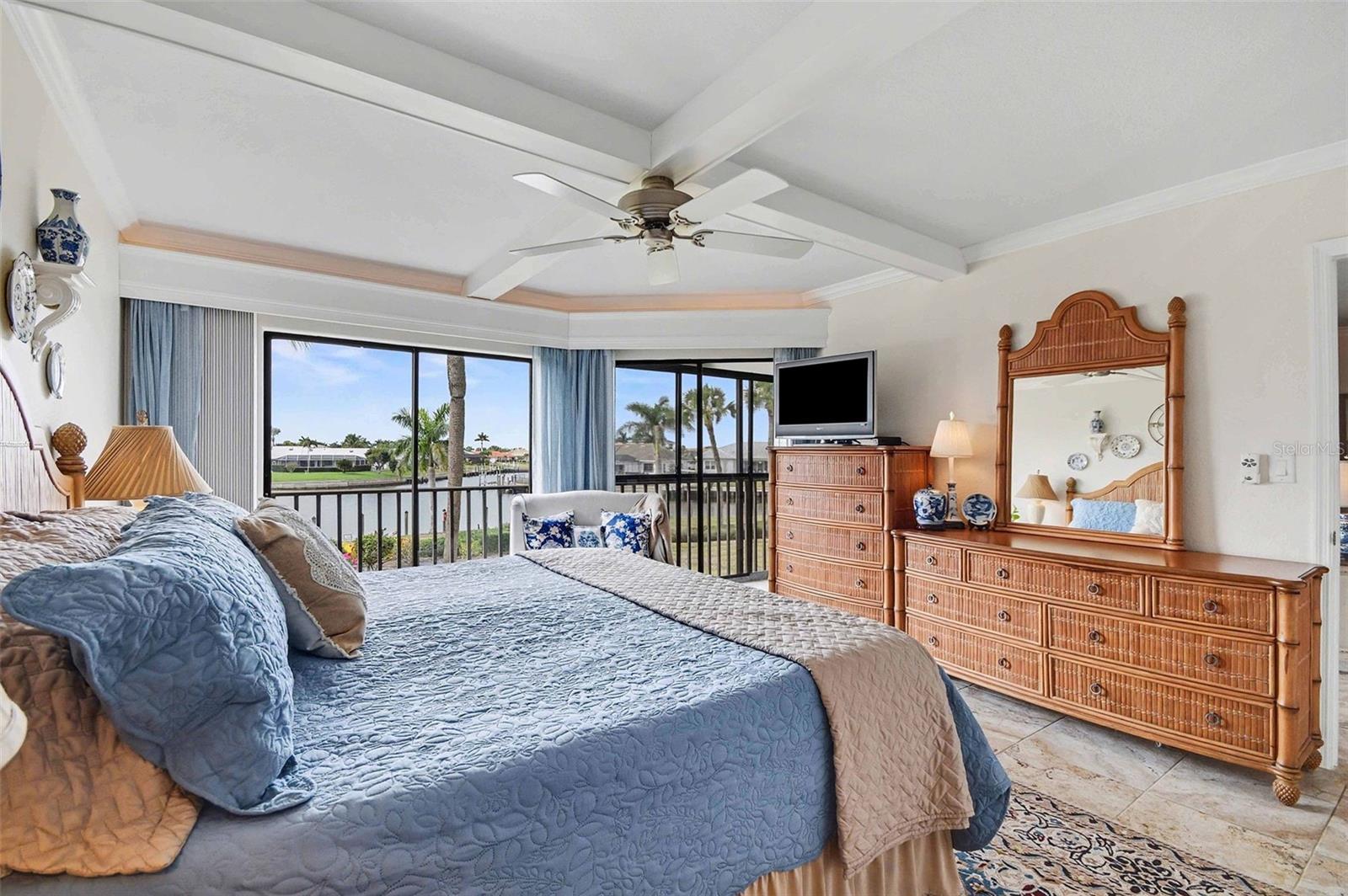 Image 12 of 30 For 601 Shreve Street 32b