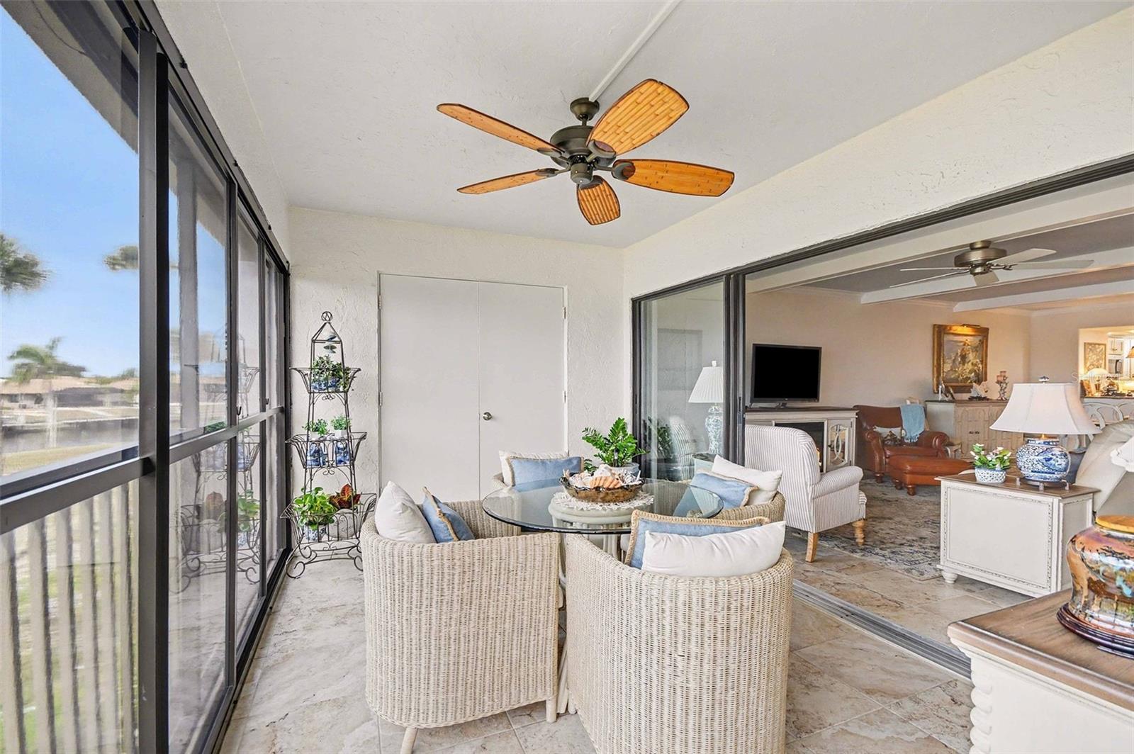 Image 24 of 30 For 601 Shreve Street 32b