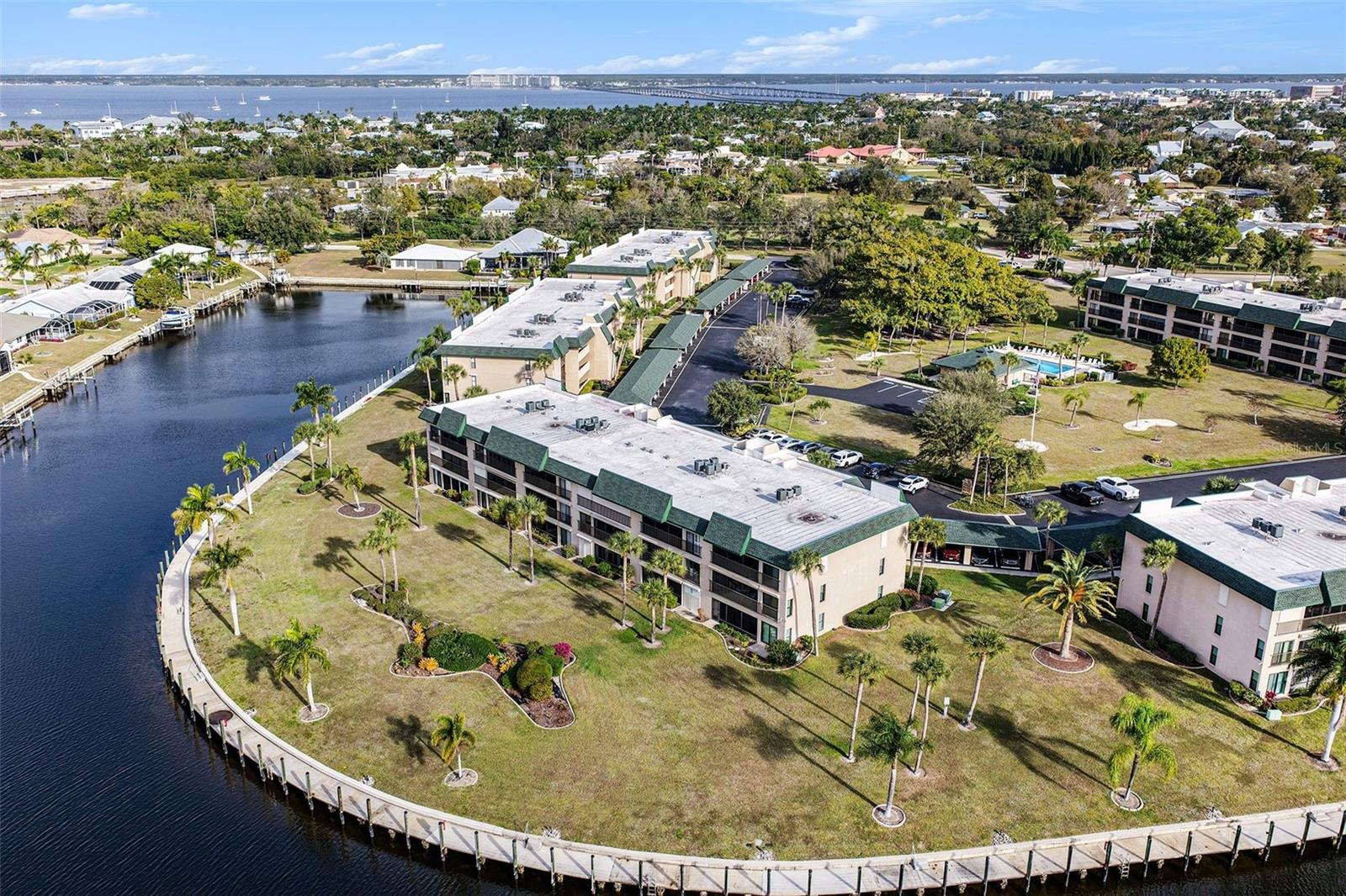 Image 30 of 30 For 601 Shreve Street 32b