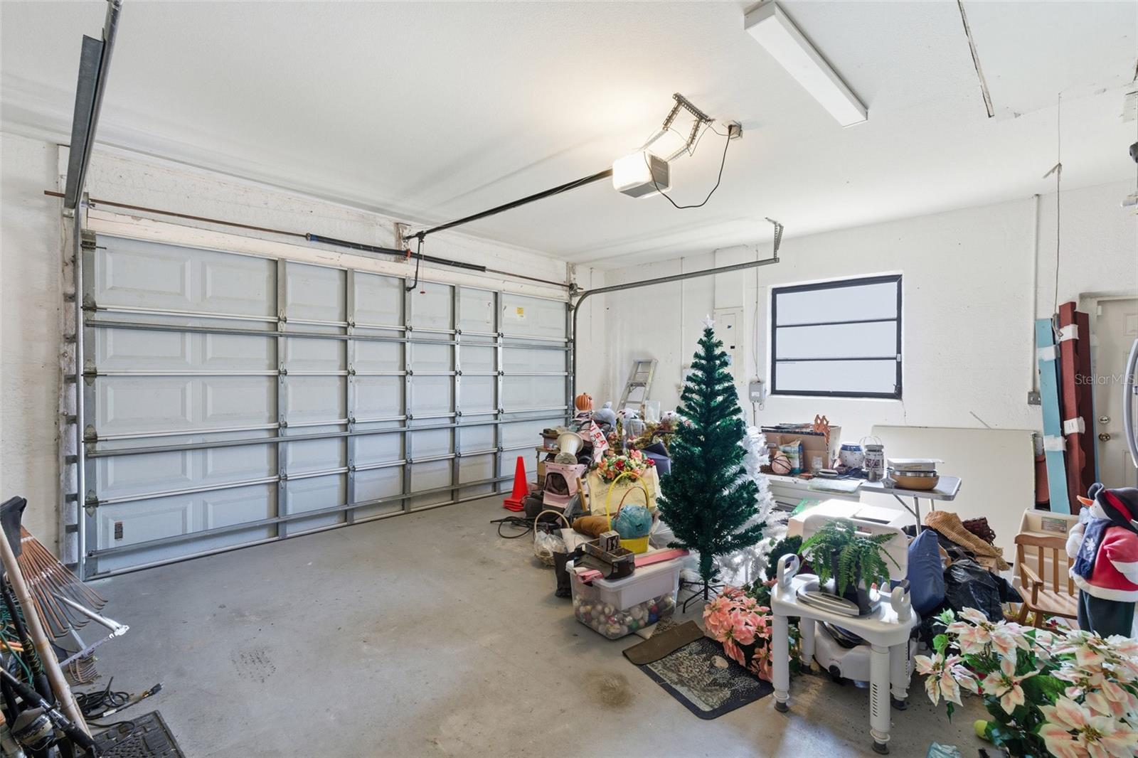 Image 42 of 67 For 2148 Wyatt Circle