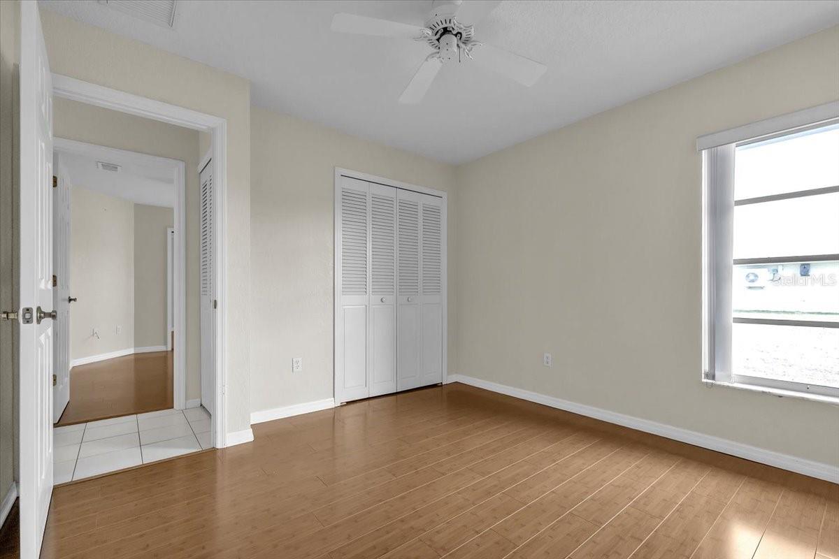 Image 47 of 81 For 272 Broadmoor Lane