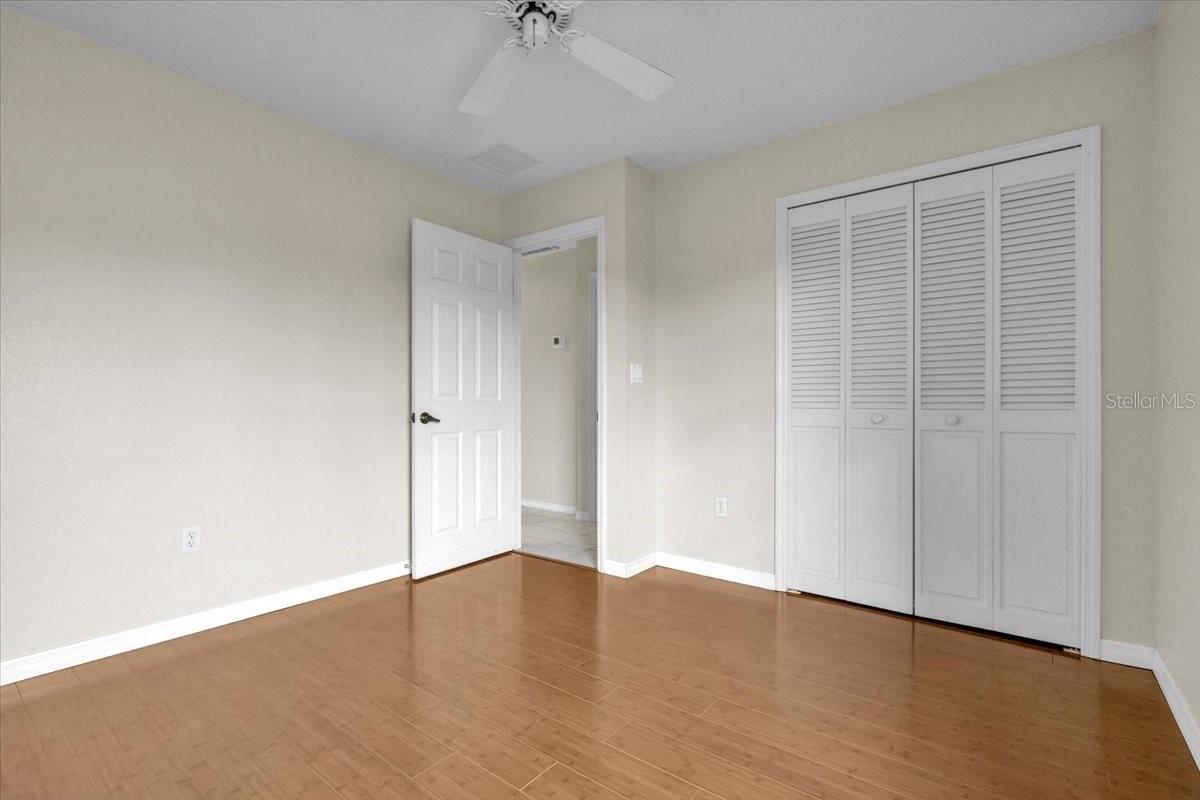 Image 48 of 81 For 272 Broadmoor Lane