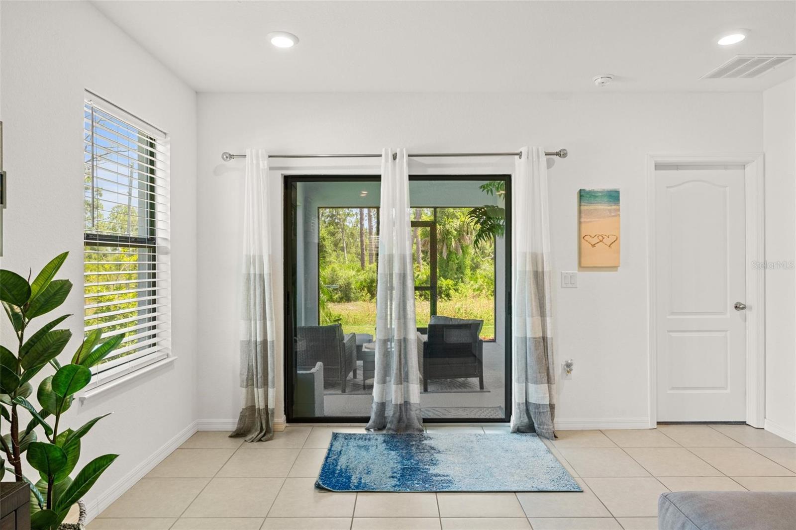 Image 21 of 54 For 15257 Mille Fiore Boulevard