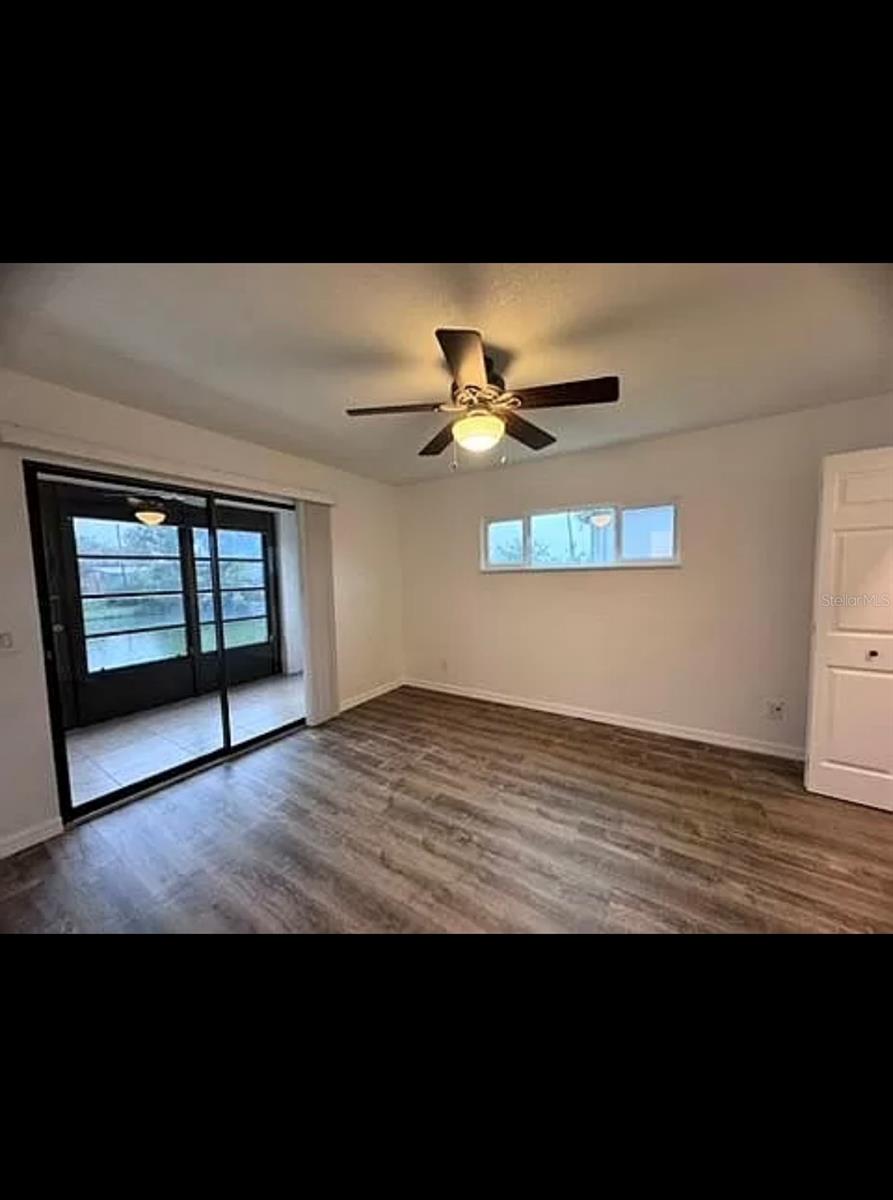 Image 14 of 17 For 2486 Caring Way 17a