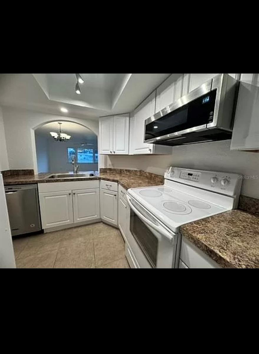 Image 16 of 17 For 2486 Caring Way 17a