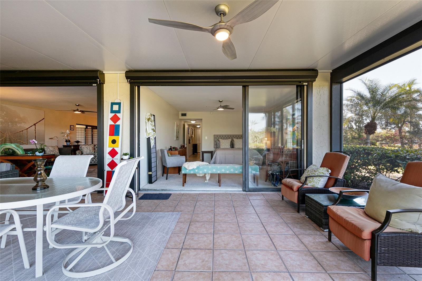 Listing photo id 13 for 3220 Southshore Drive 21a