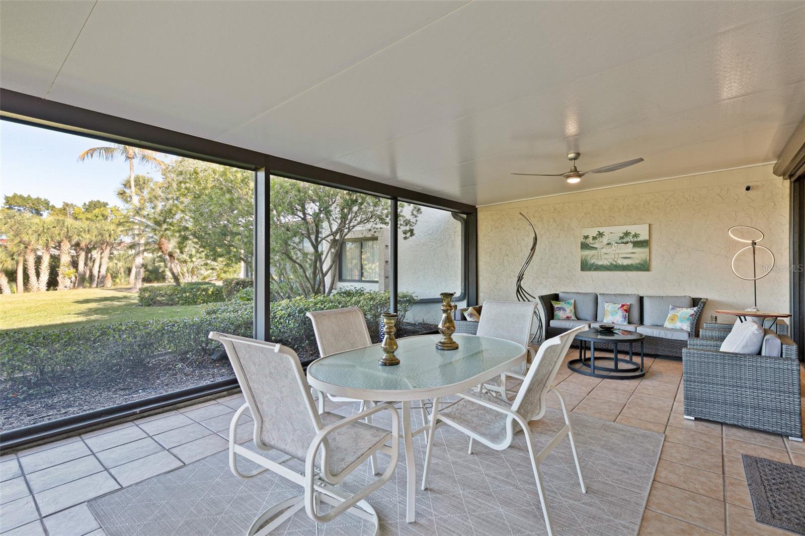 Listing photo id 16 for 3220 Southshore Drive 21a