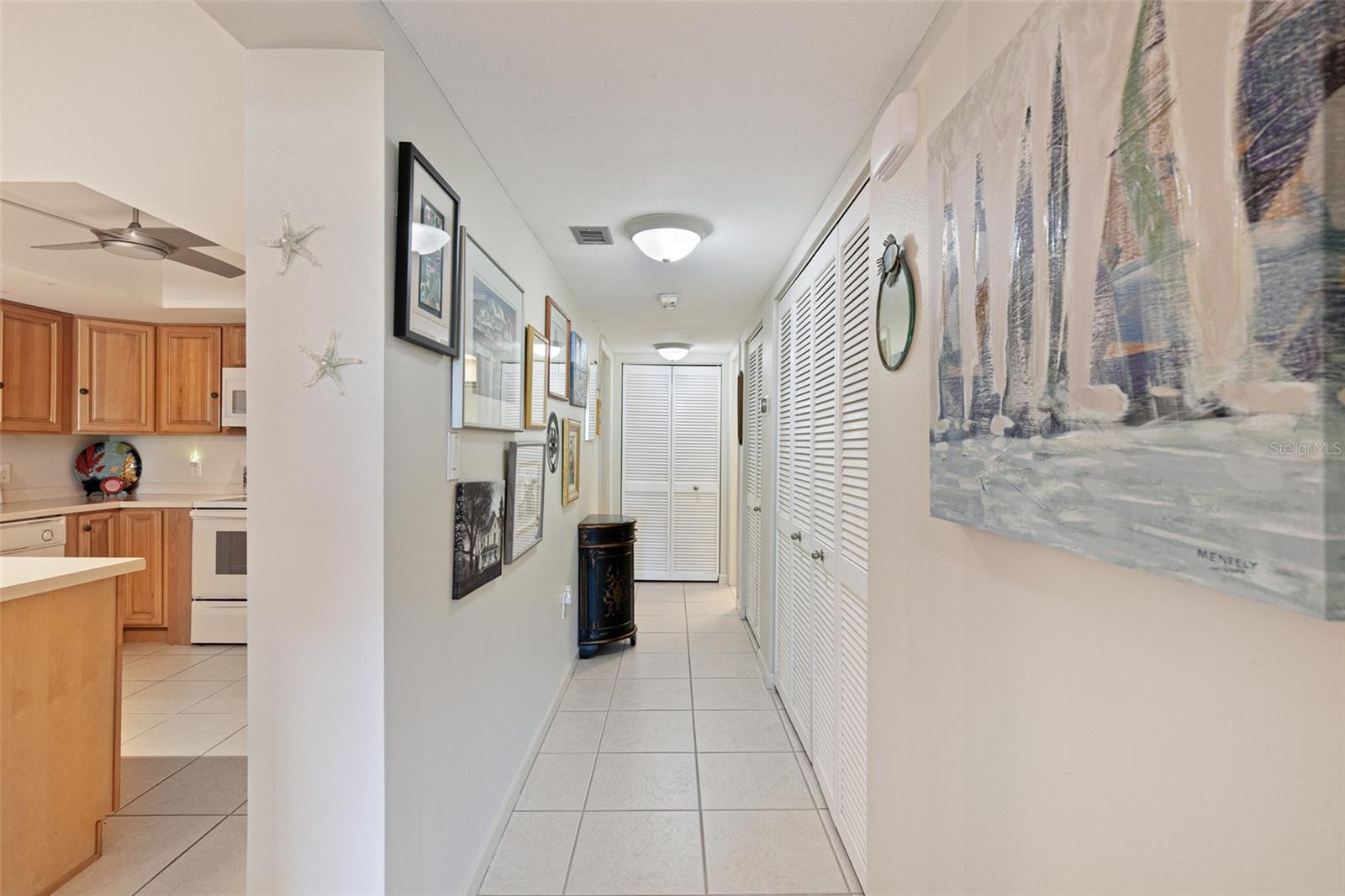 Listing photo id 26 for 3220 Southshore Drive 21a