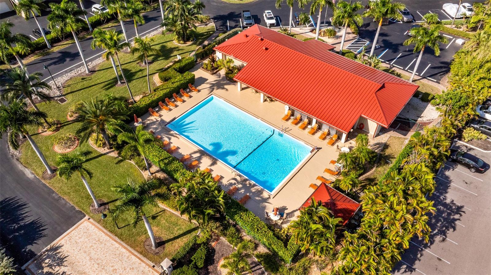 Listing photo id 43 for 3220 Southshore Drive 21a