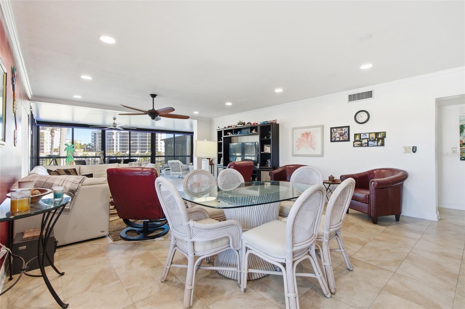 Image 11 of 33 For 3250 Southshore Drive 51b