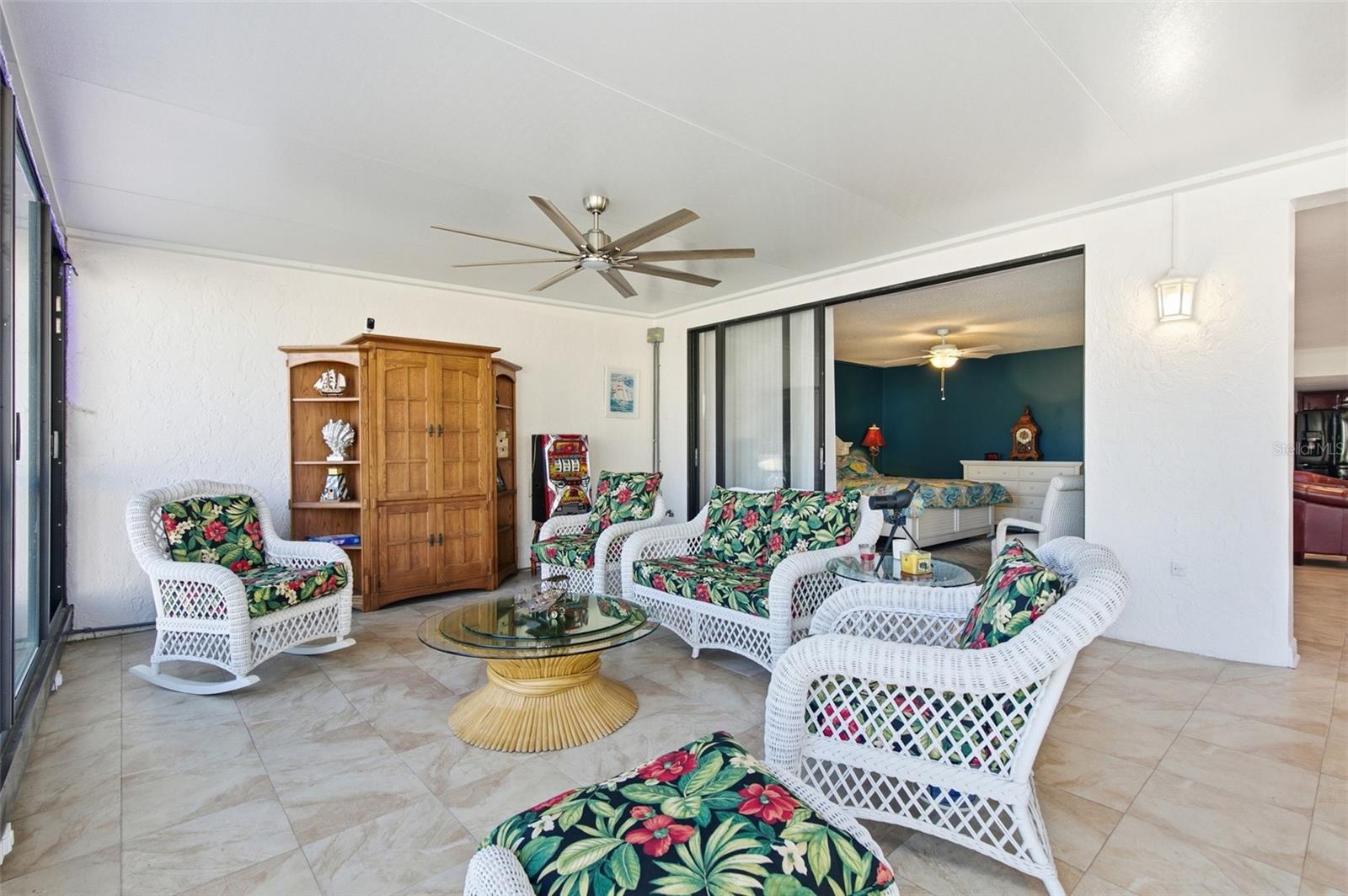 Image 20 of 33 For 3250 Southshore Drive 51b