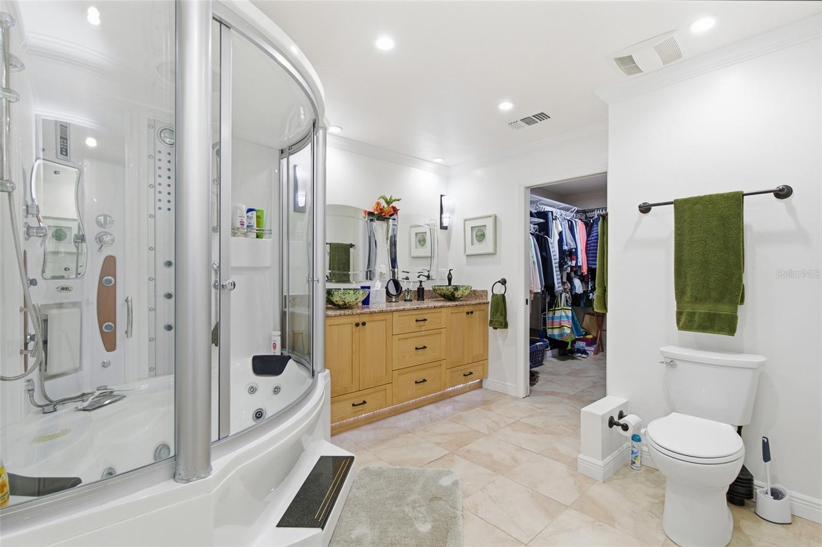 Image 25 of 33 For 3250 Southshore Drive 51b