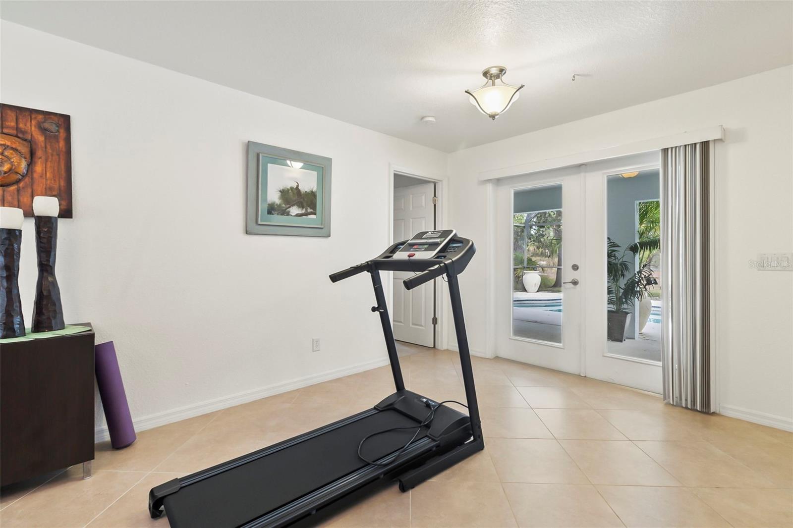 Image 26 of 40 For 1728 Kadashow Avenue