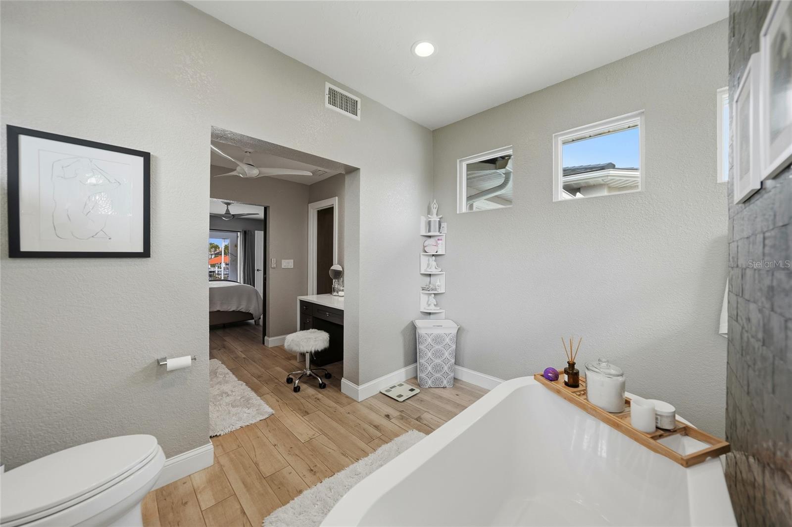 Image 43 of 66 For 1740 Aqui Esta Drive