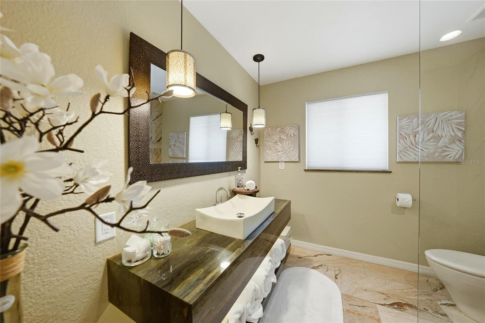 Image 47 of 66 For 1740 Aqui Esta Drive