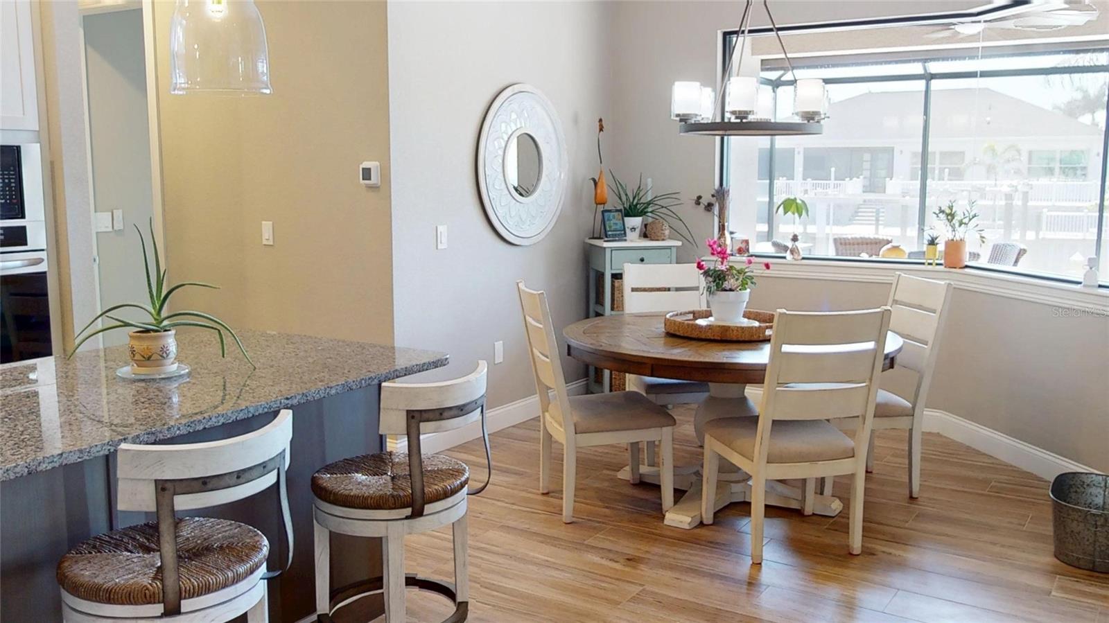 Image 14 of 50 For 17350 Bayharbor Circle