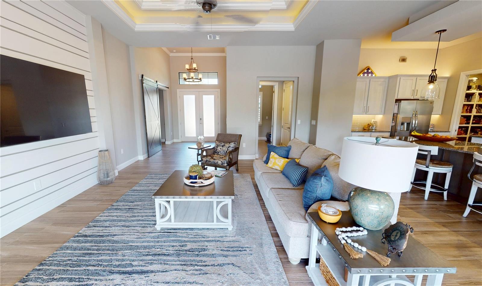 Image 9 of 50 For 17350 Bayharbor Circle