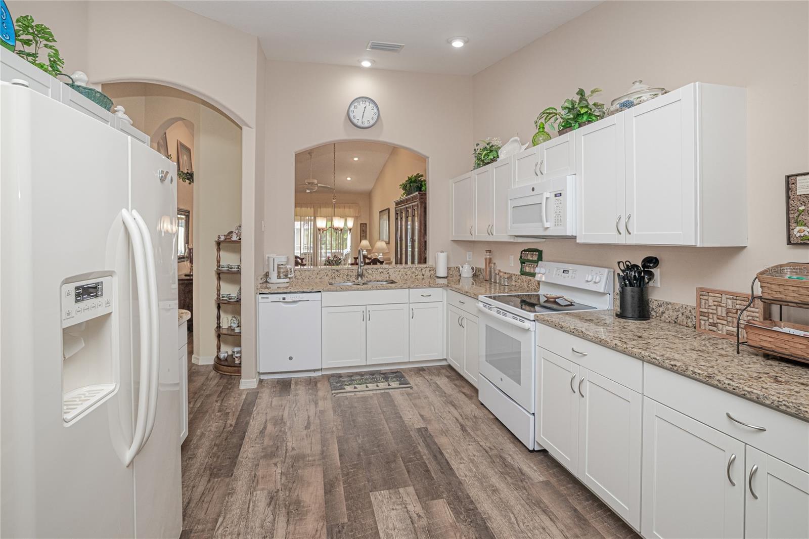 Image 18 of 36 For 3799 Albacete Circle 65