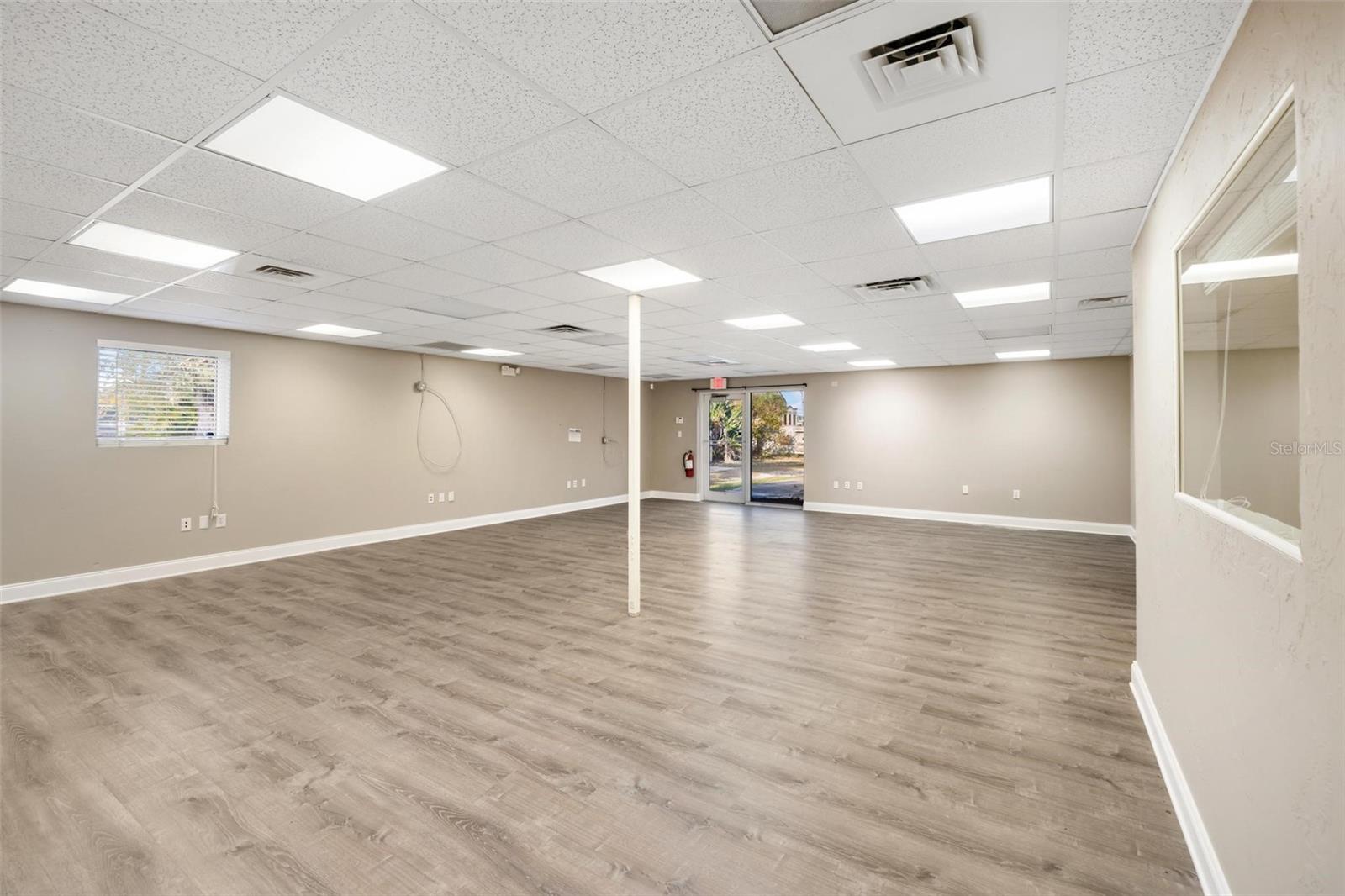 Image 12 of 49 For 128 Charlotte Avenue