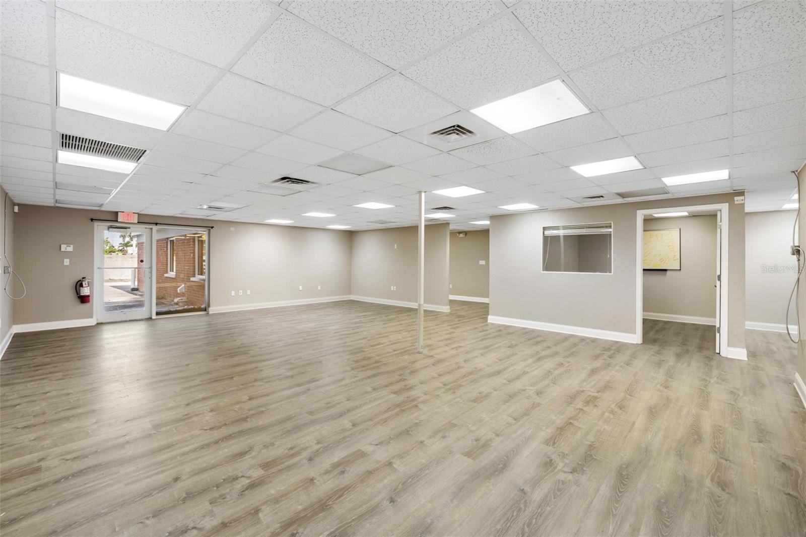 Image 13 of 49 For 128 Charlotte Avenue