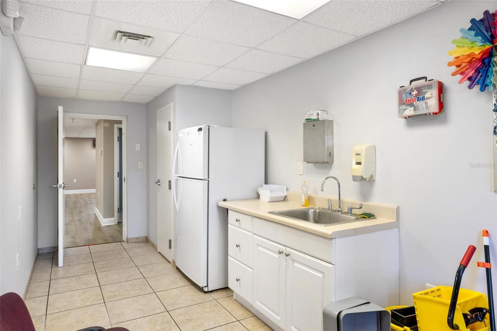 Image 37 of 49 For 128 Charlotte Avenue