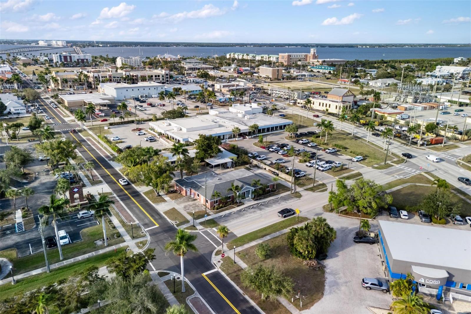 Image 38 of 49 For 128 Charlotte Avenue