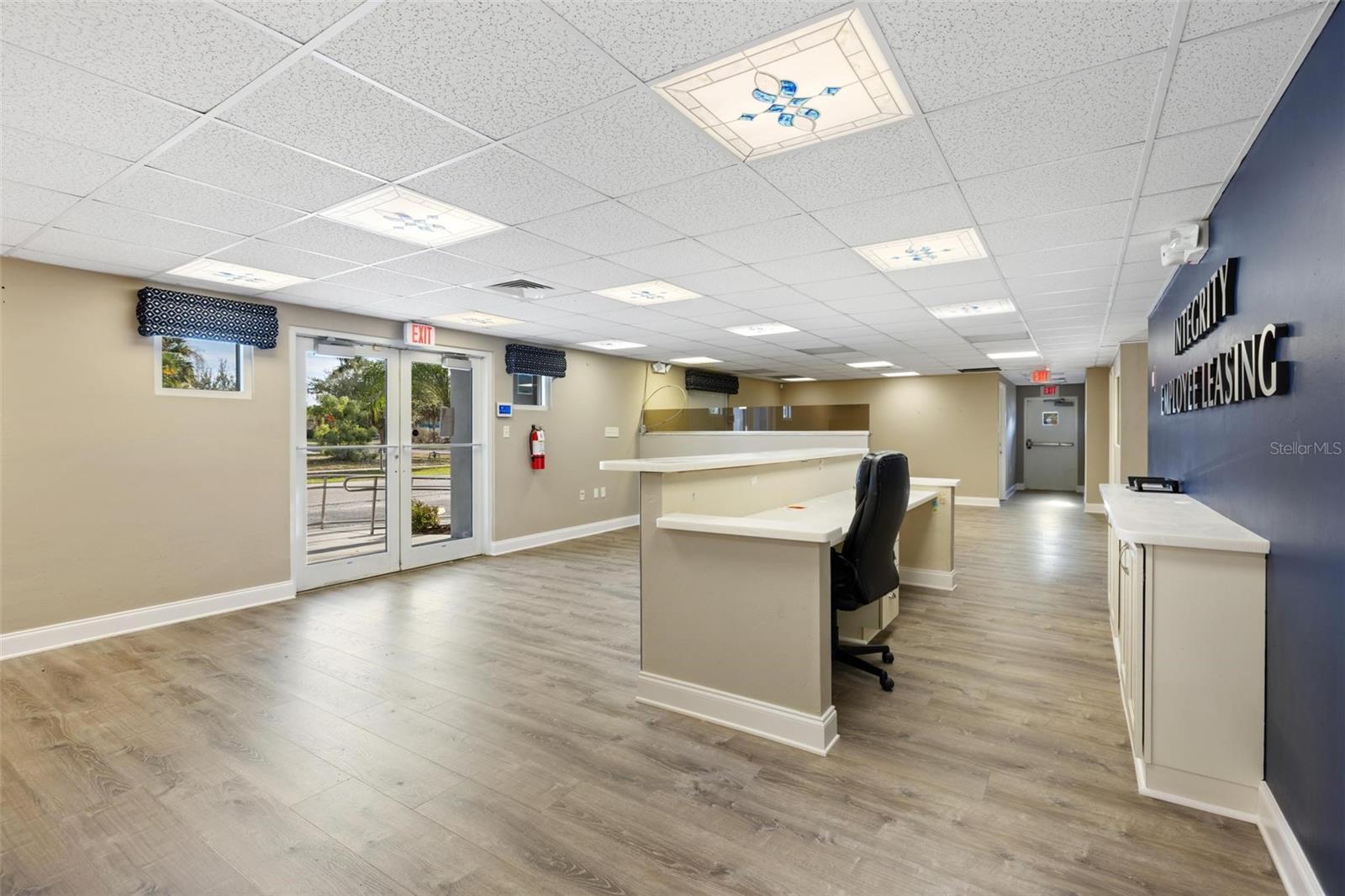 Image 5 of 49 For 128 Charlotte Avenue