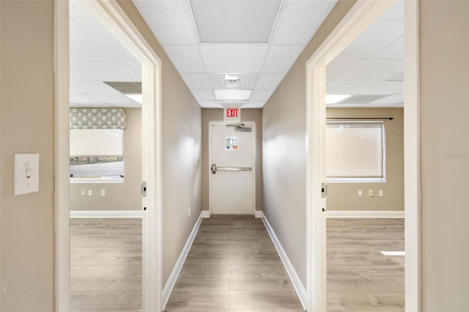 Image 8 of 49 For 128 Charlotte Avenue