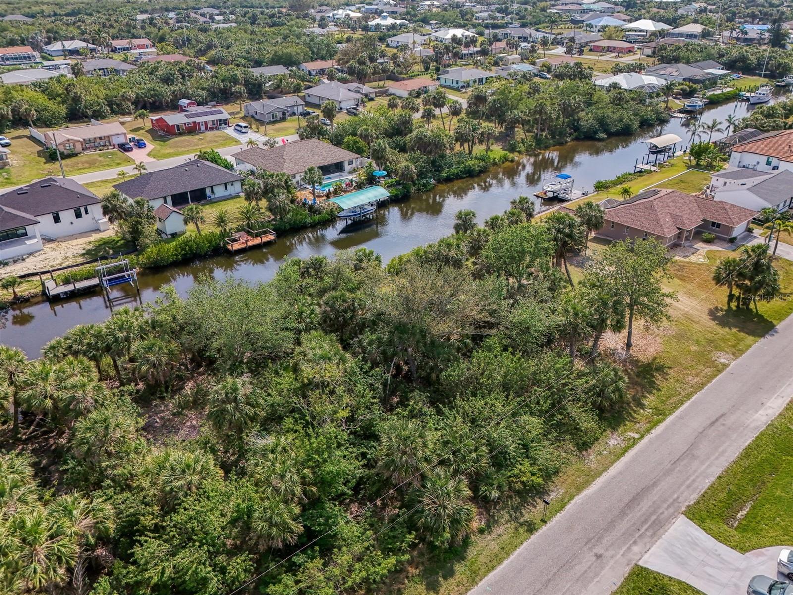 Image 15 of 25 For 18706 Fort Smith Circle