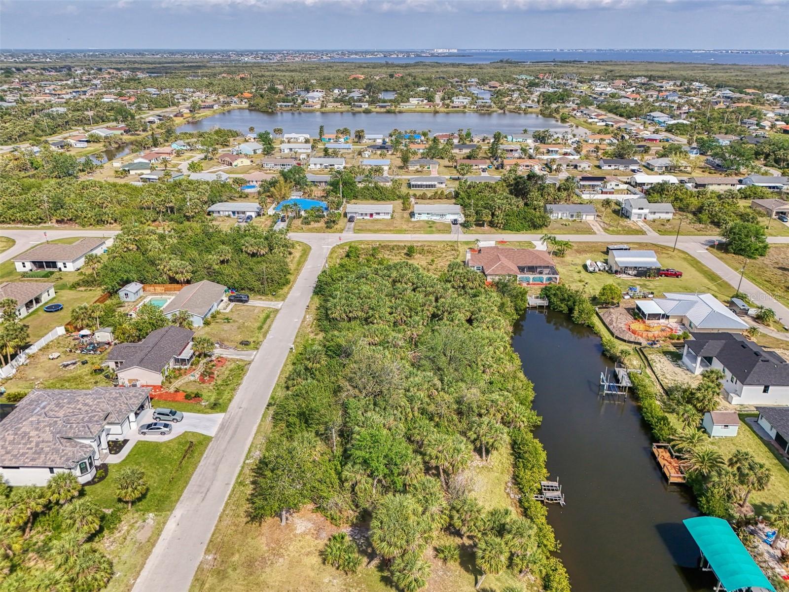 Image 18 of 25 For 18706 Fort Smith Circle