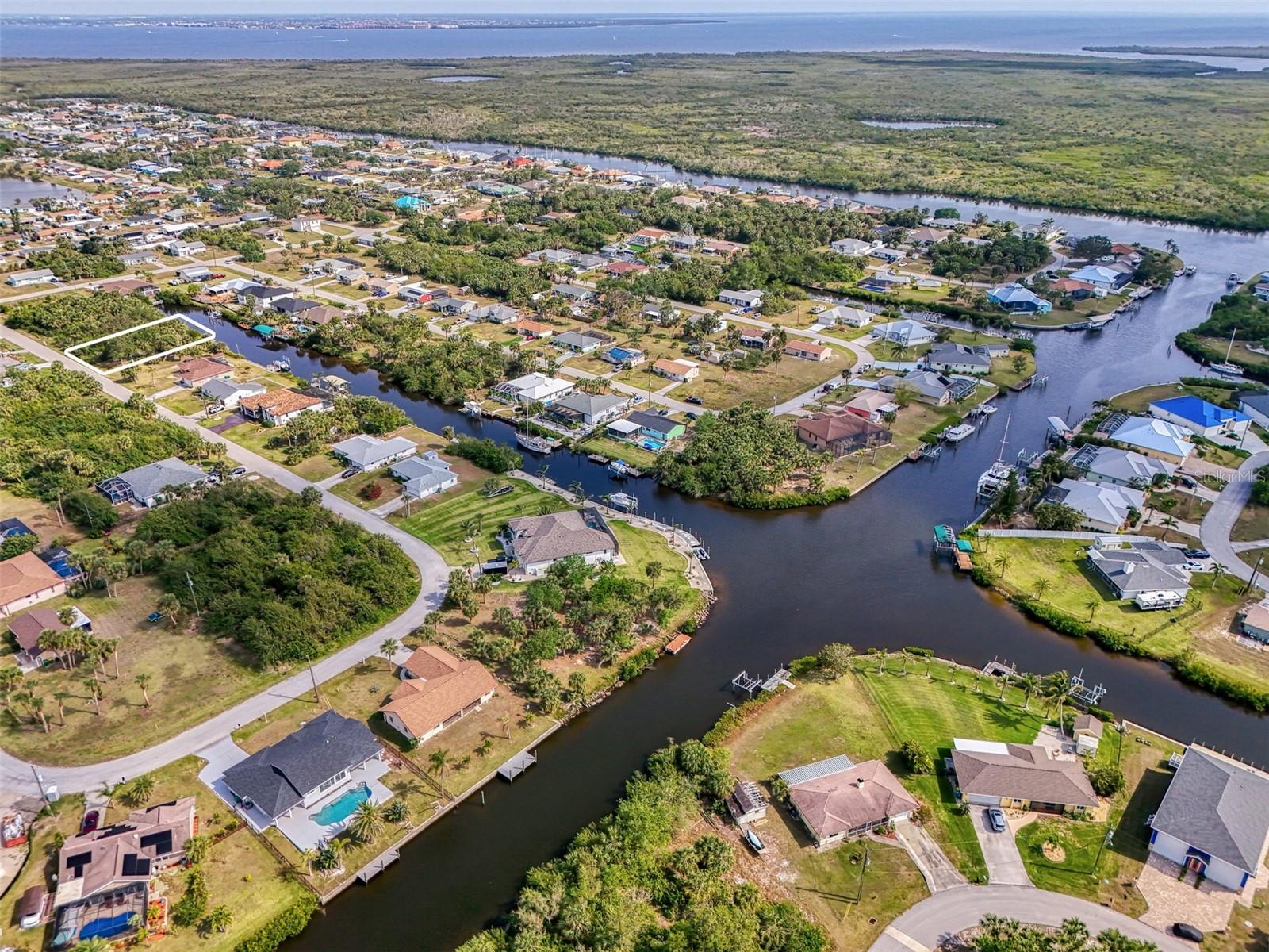 Image 22 of 25 For 18706 Fort Smith Circle