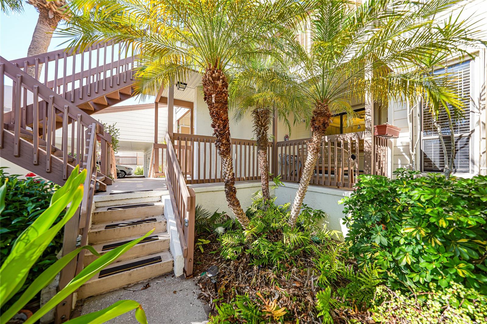 Image 6 of 31 For 1088 Bird Bay Way 307