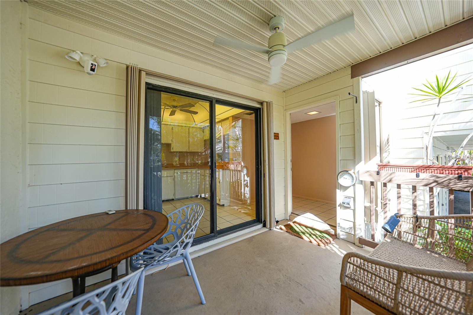 Image 7 of 31 For 1088 Bird Bay Way 307