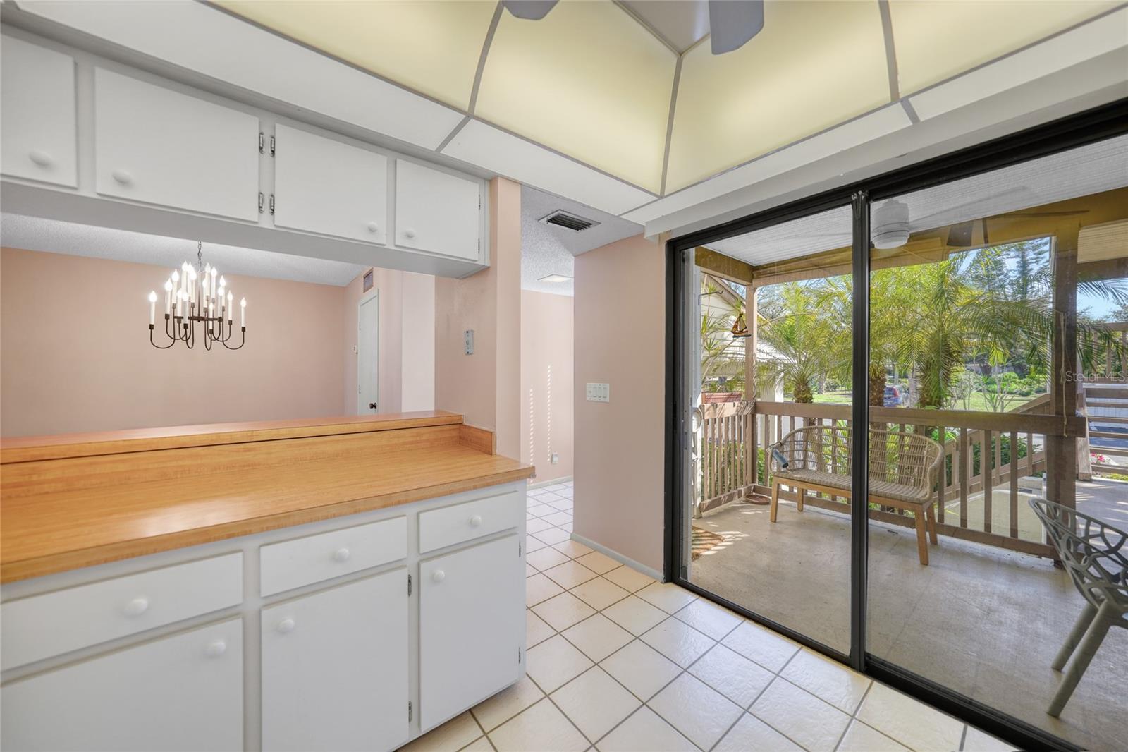 Image 8 of 31 For 1088 Bird Bay Way 307