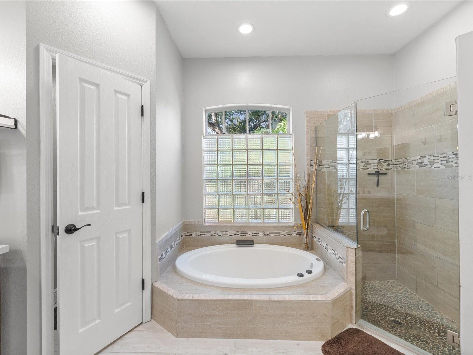 Image 15 of 62 For 19719 Spring Willow Court