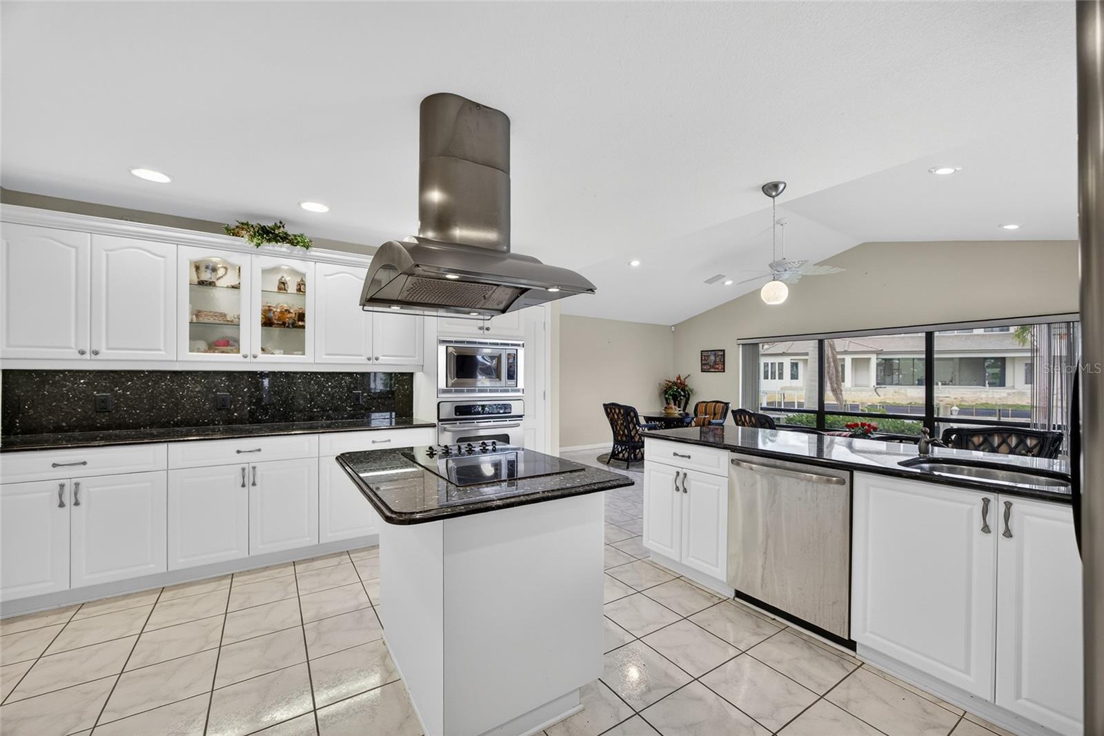 Image 12 of 43 For 4075 Turtle Dove Circle