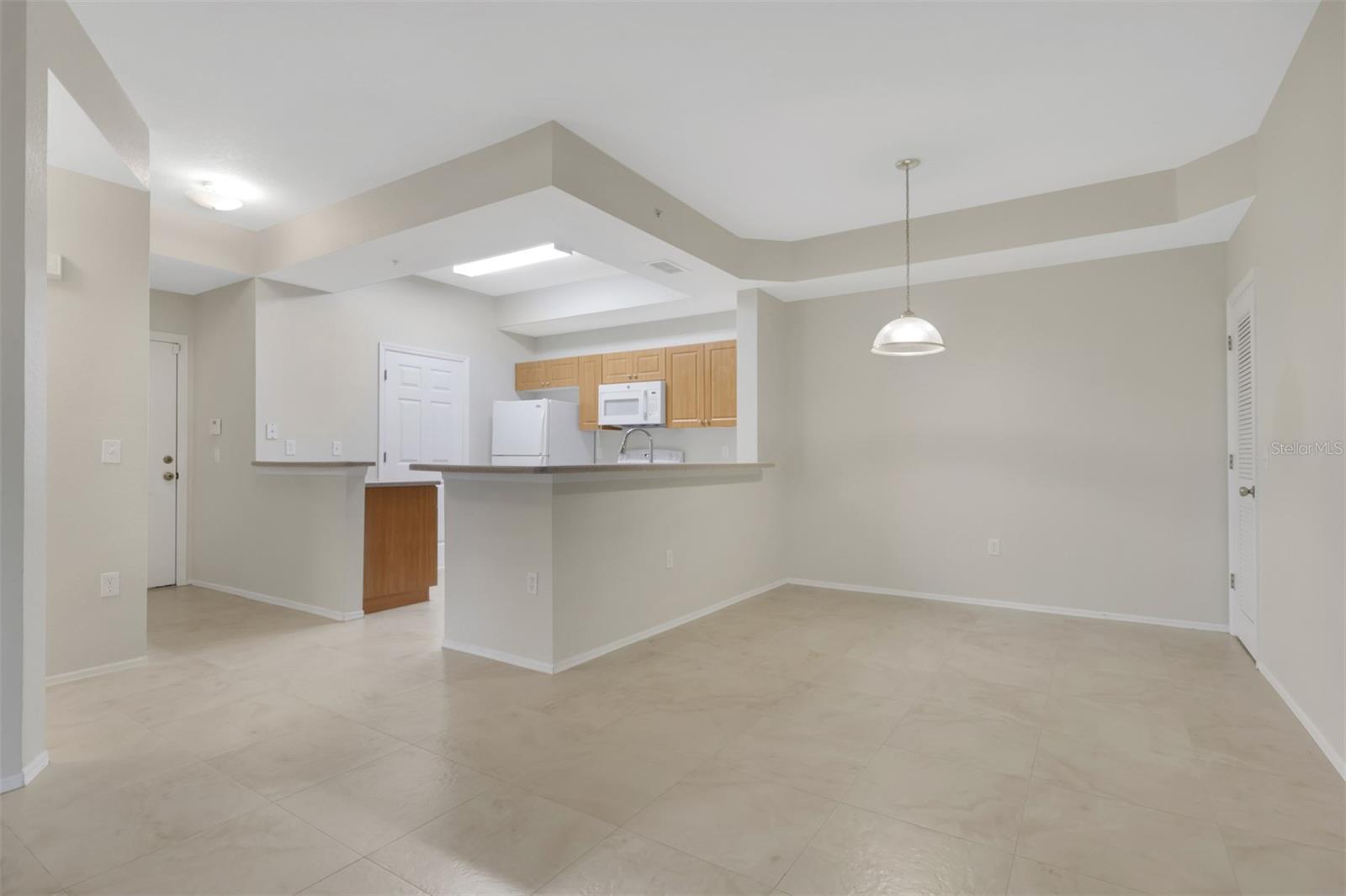 Image 6 of 19 For 9025 Colby Drive 2111