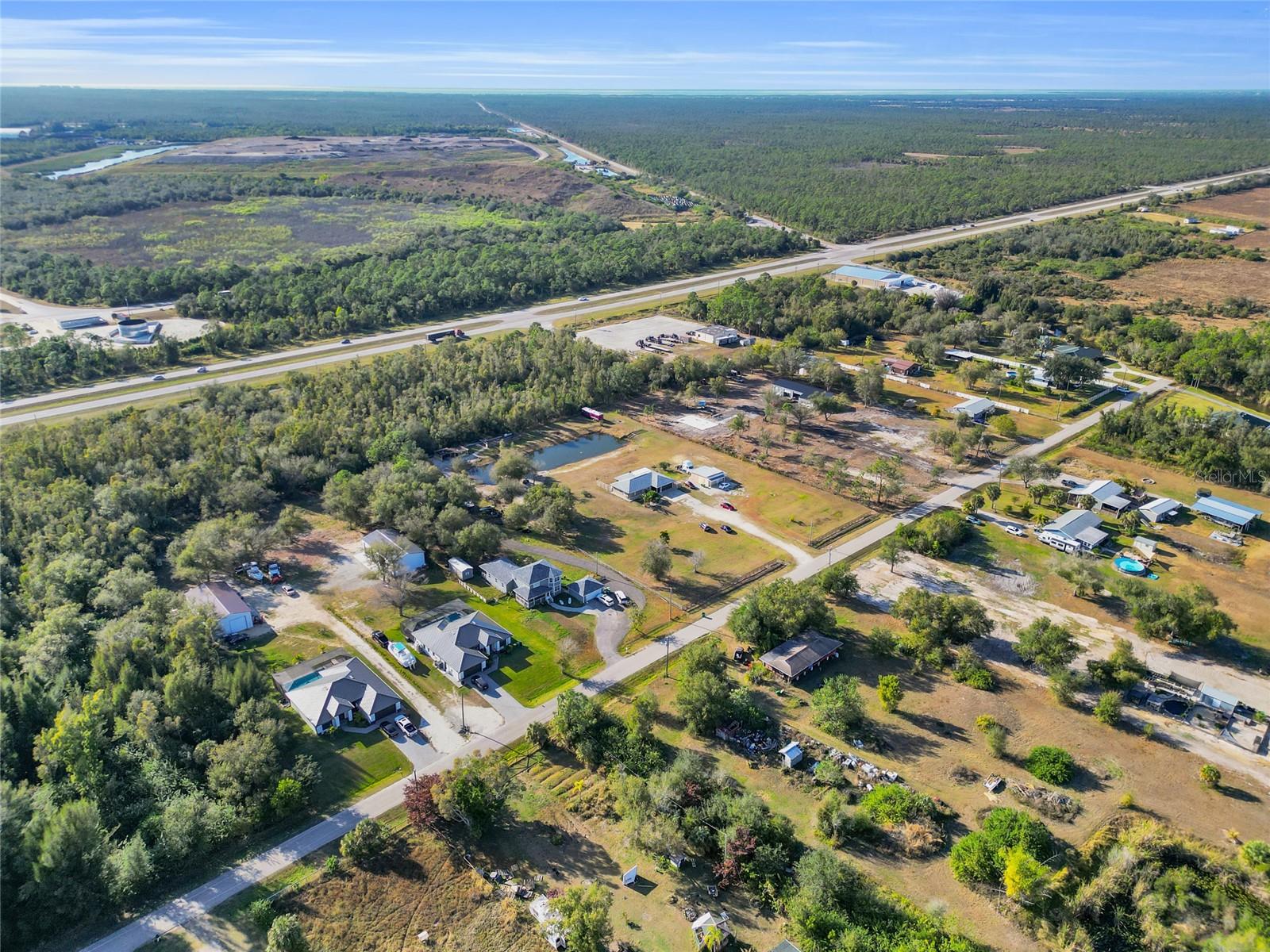 Image 11 of 47 For 16095 Aralia Drive