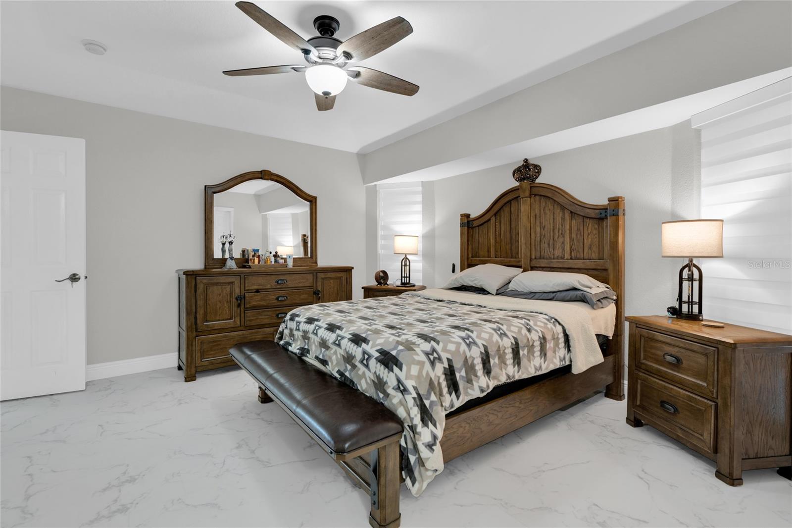 Image 35 of 47 For 16095 Aralia Drive