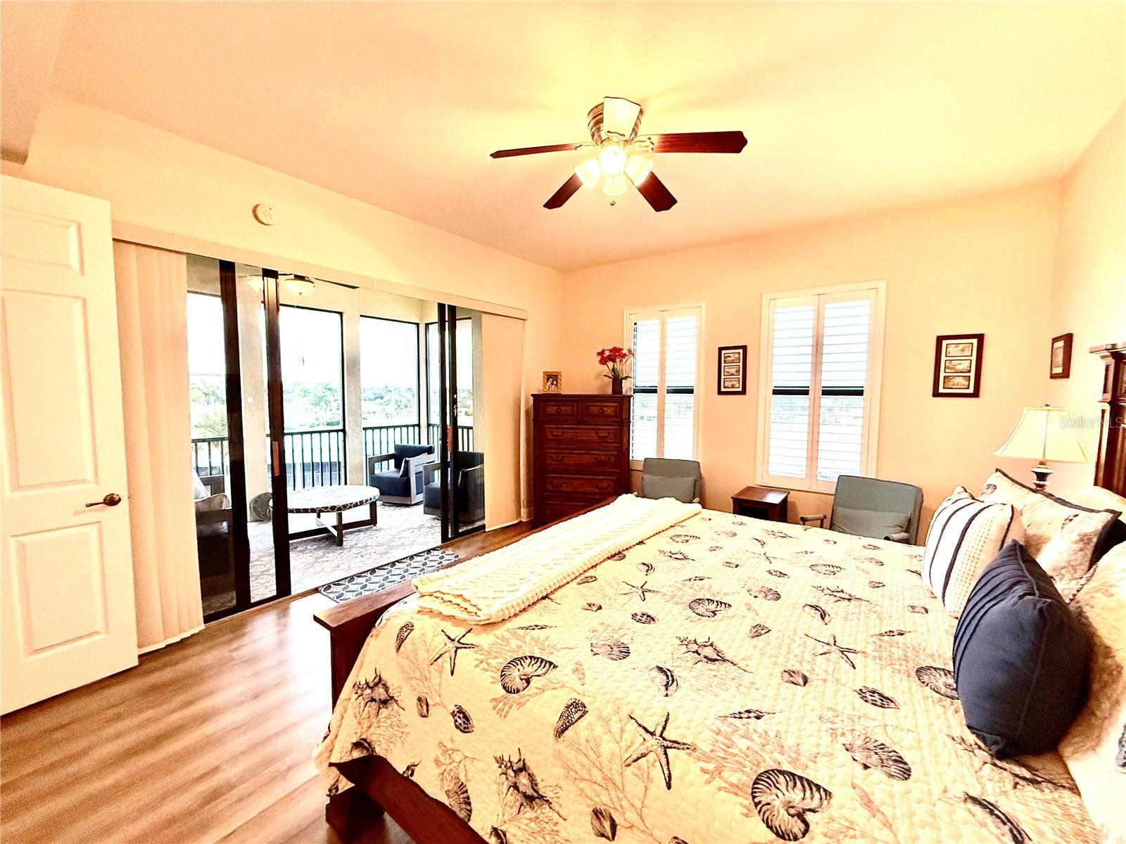 Image 18 of 37 For 1340 Rock Dove Court 141