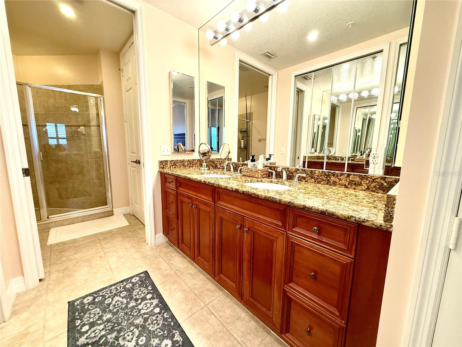 Image 24 of 37 For 1340 Rock Dove Court 141