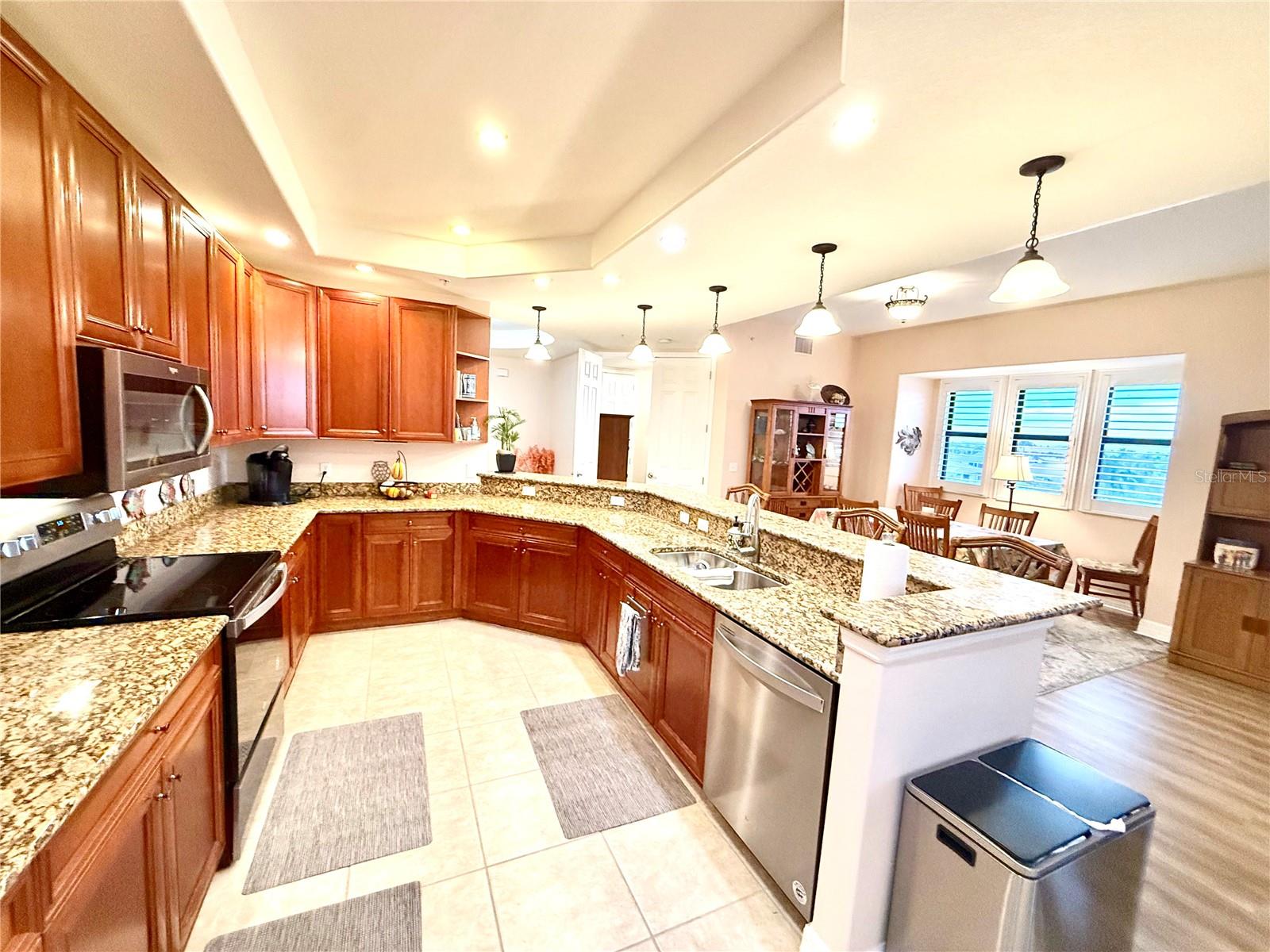 Image 9 of 37 For 1340 Rock Dove Court 141