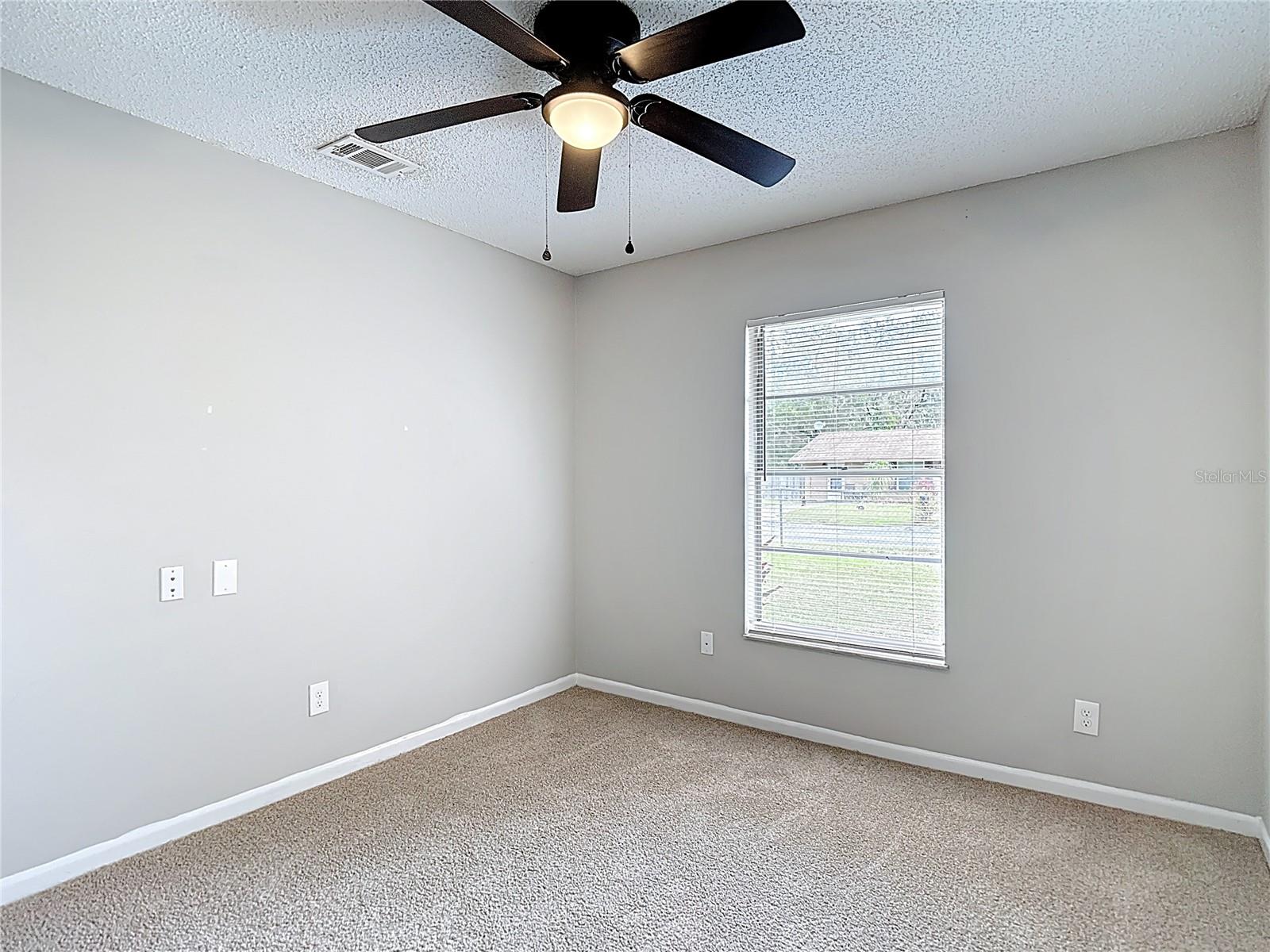 Image 12 of 23 For 14635 State Street