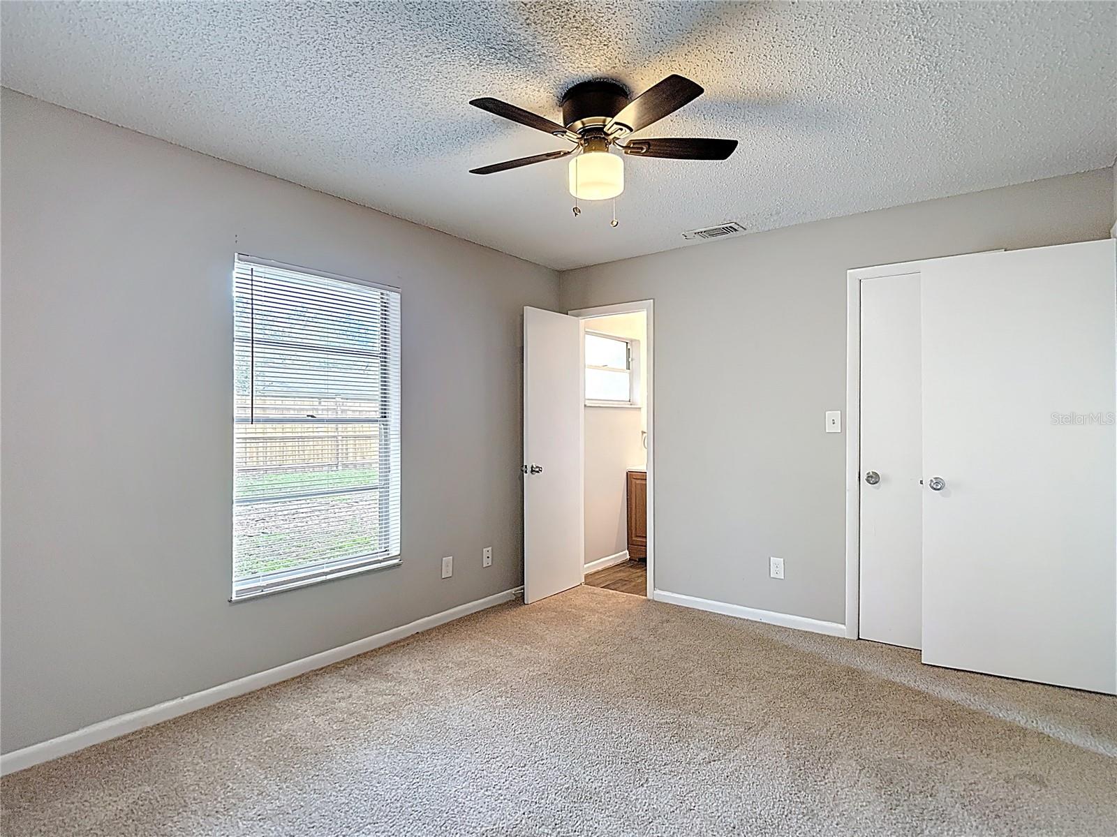 Image 16 of 23 For 14635 State Street