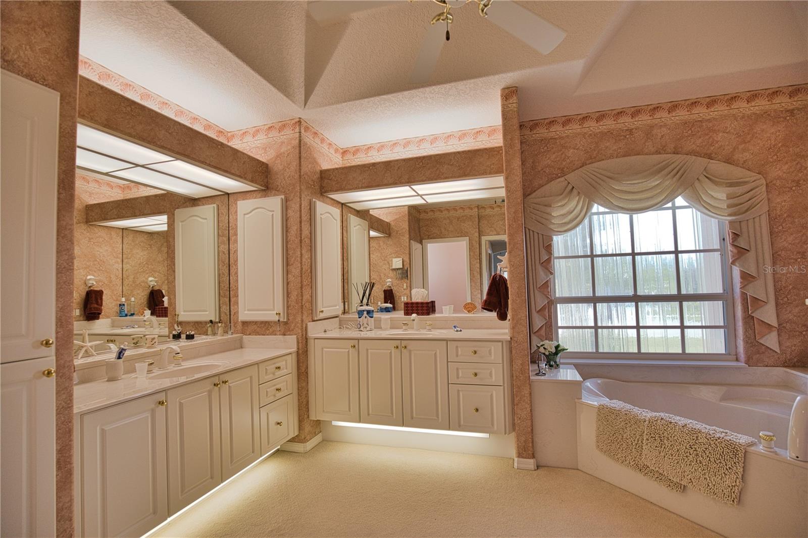 Image 22 of 56 For 2259 Ryan Boulevard